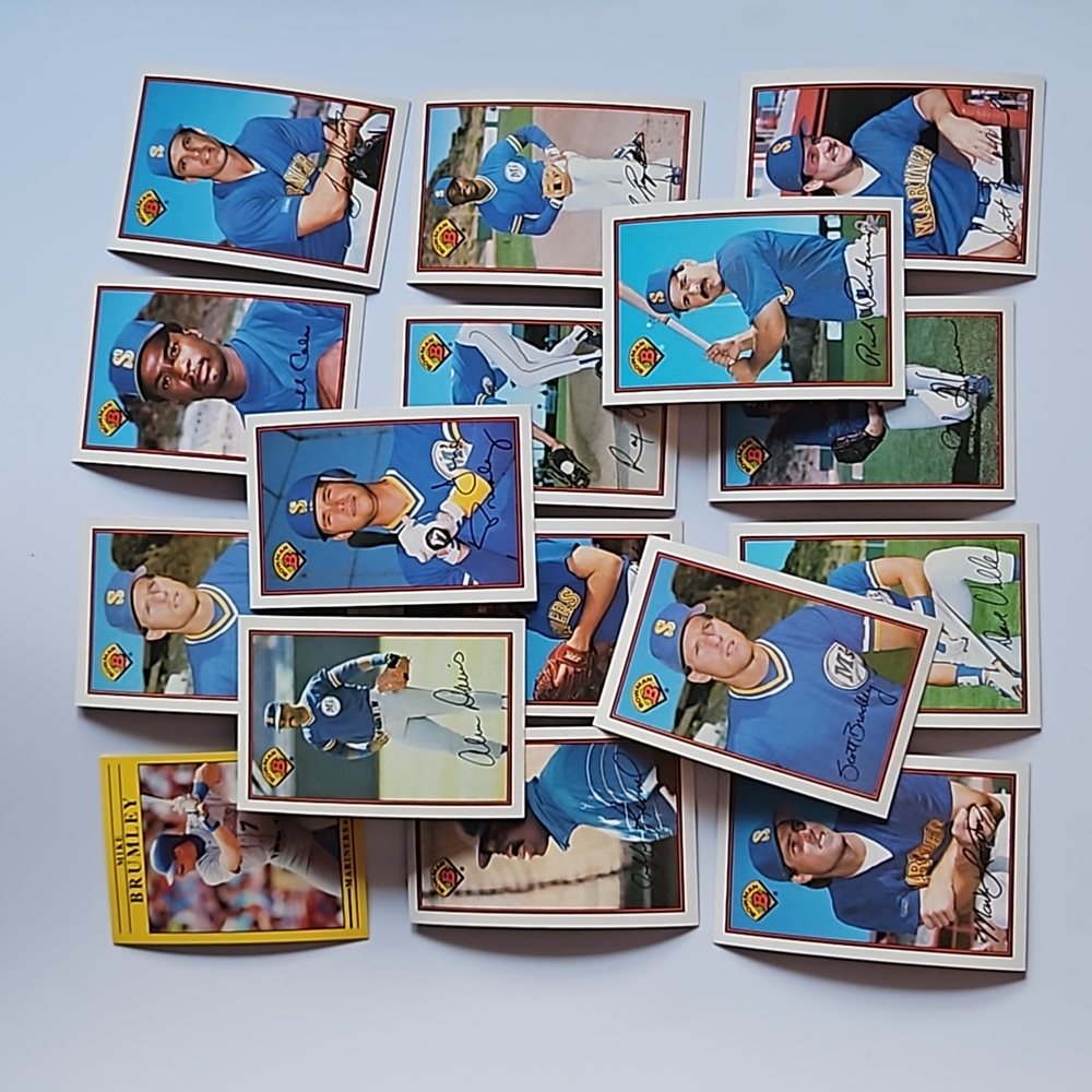 Seattle Mariners Baseball Card Bundle